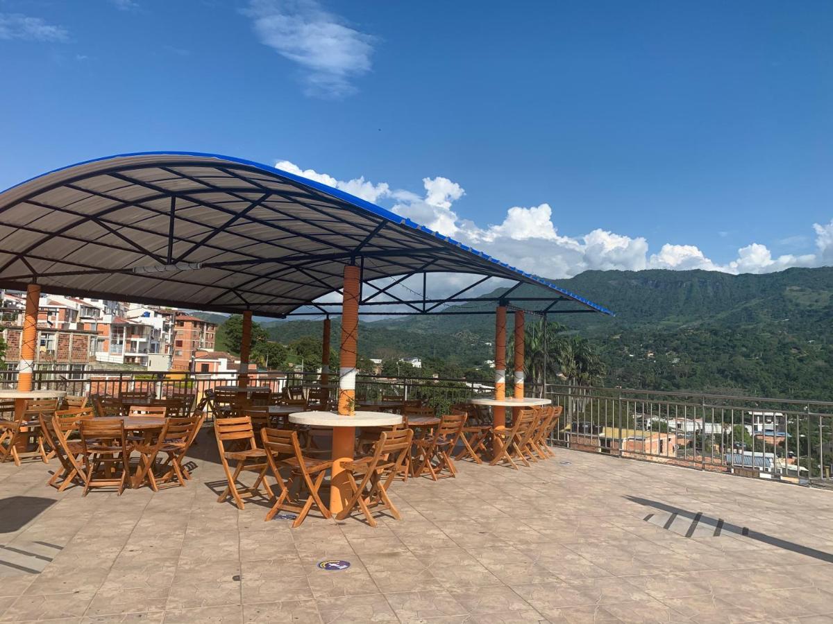 Hotel Bellavista Premium 비예타 외부 사진